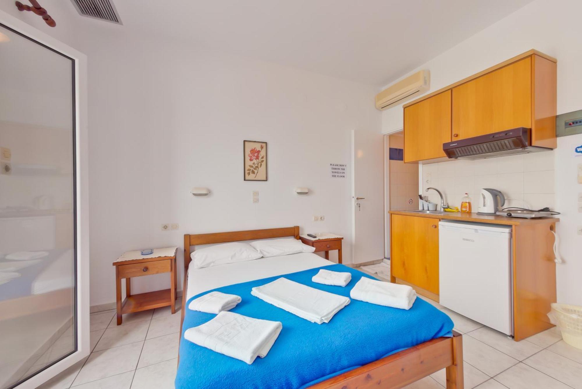 Paris Rooms Antiparos Bagian luar foto