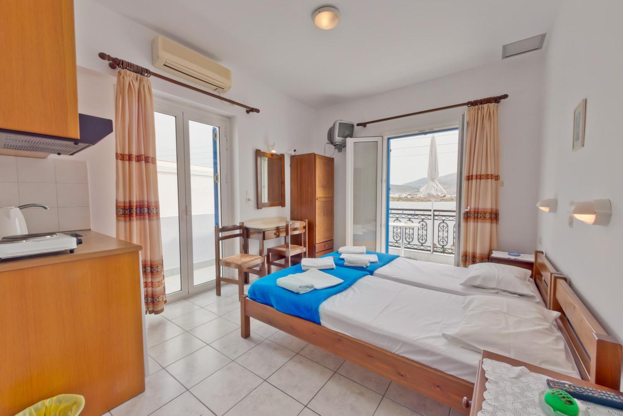Paris Rooms Antiparos Bagian luar foto