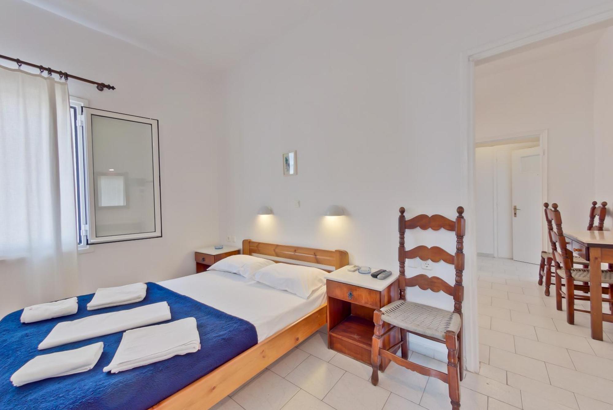 Paris Rooms Antiparos Ruang foto