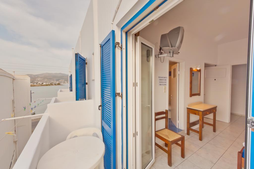 Paris Rooms Antiparos Bagian luar foto