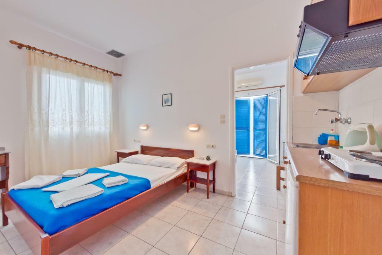 Paris Rooms Antiparos Bagian luar foto